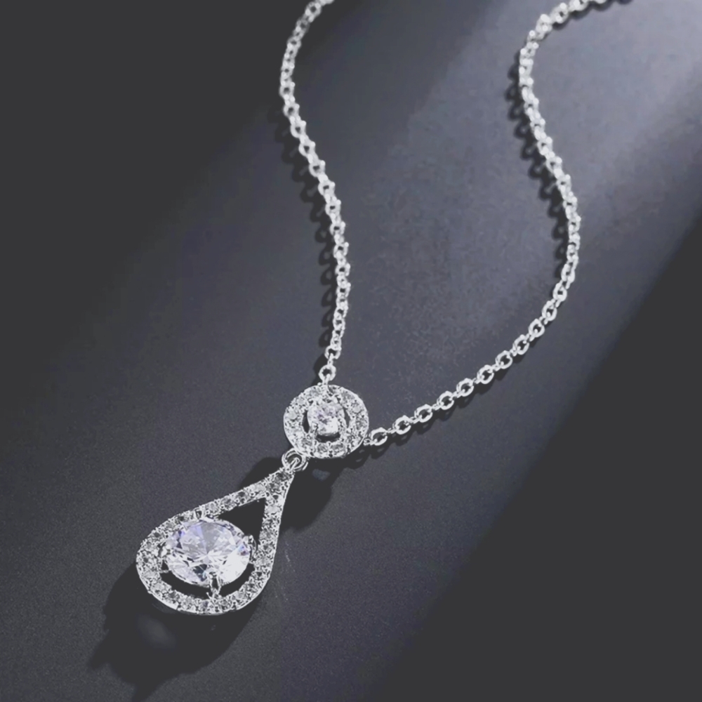 Elegant Silver Tear Drop White Diamond Necklace - Picture 1 of 4